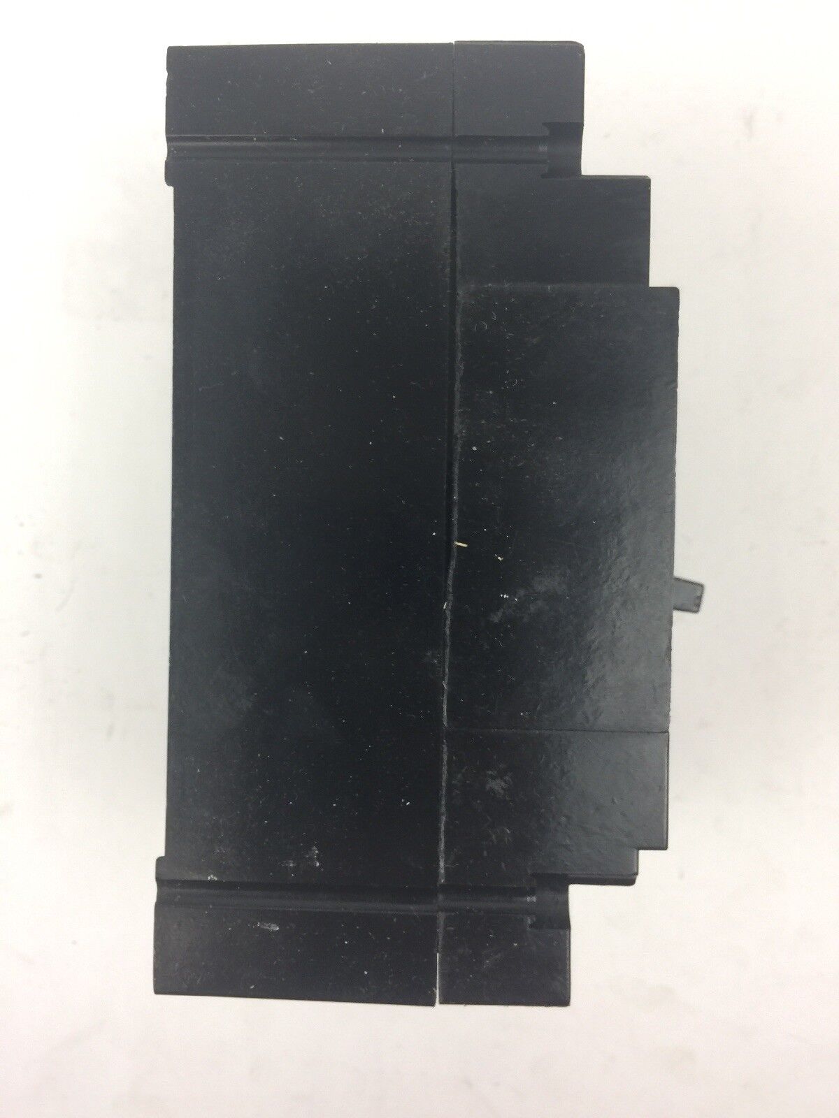 GE TE132030 CIRCUIT BREAKER 240 VAC 30 AMP 3 POLE