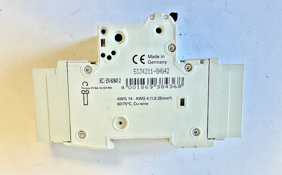SIEMENS 5SJ4211-8HG42 CIRCUIT BREAKER 5A CHAR.D TYPE NSJ 230V