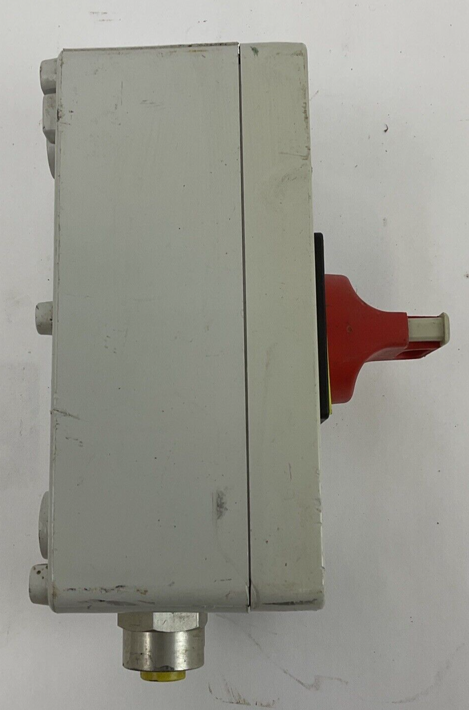 TELEMECANIQUE VC1GU V SWITCH CONTROL STATION 10HP 600V 24VDC
