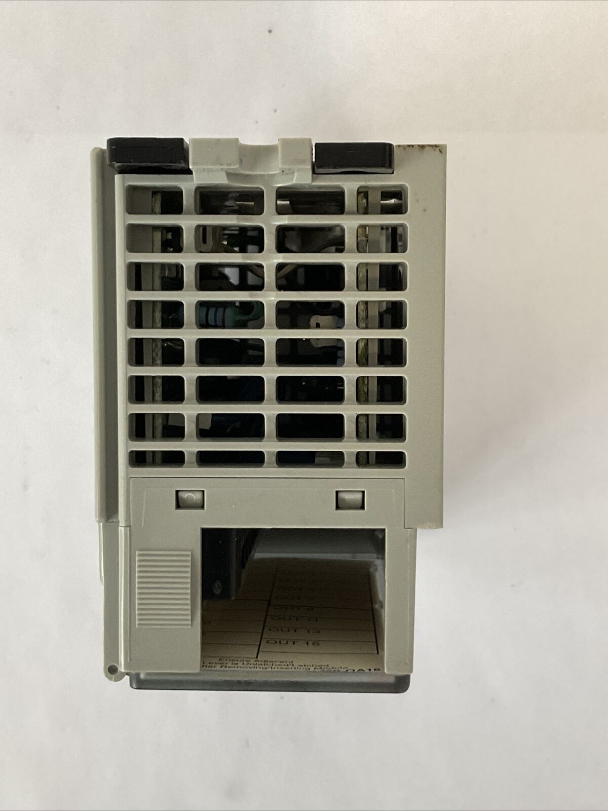 ALLEN BRADLEY 1769-OA16 SER A F/W REV 3.1 DIR/VER 10000204959/00 16PT 85-265VAC