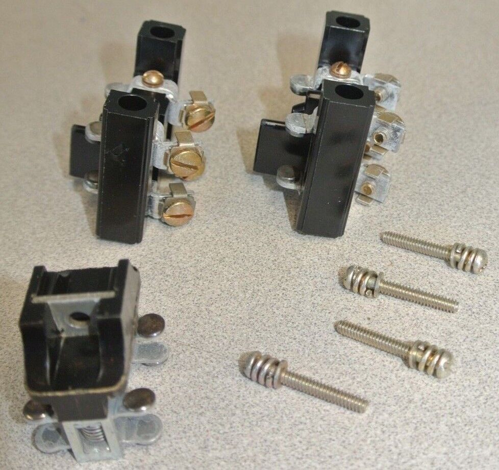 ALLEN-BRADLEY Z-31943 / SET of CONTACTS w/ SUPPORTS / 2NO / 2NC / NEW SURPLUS