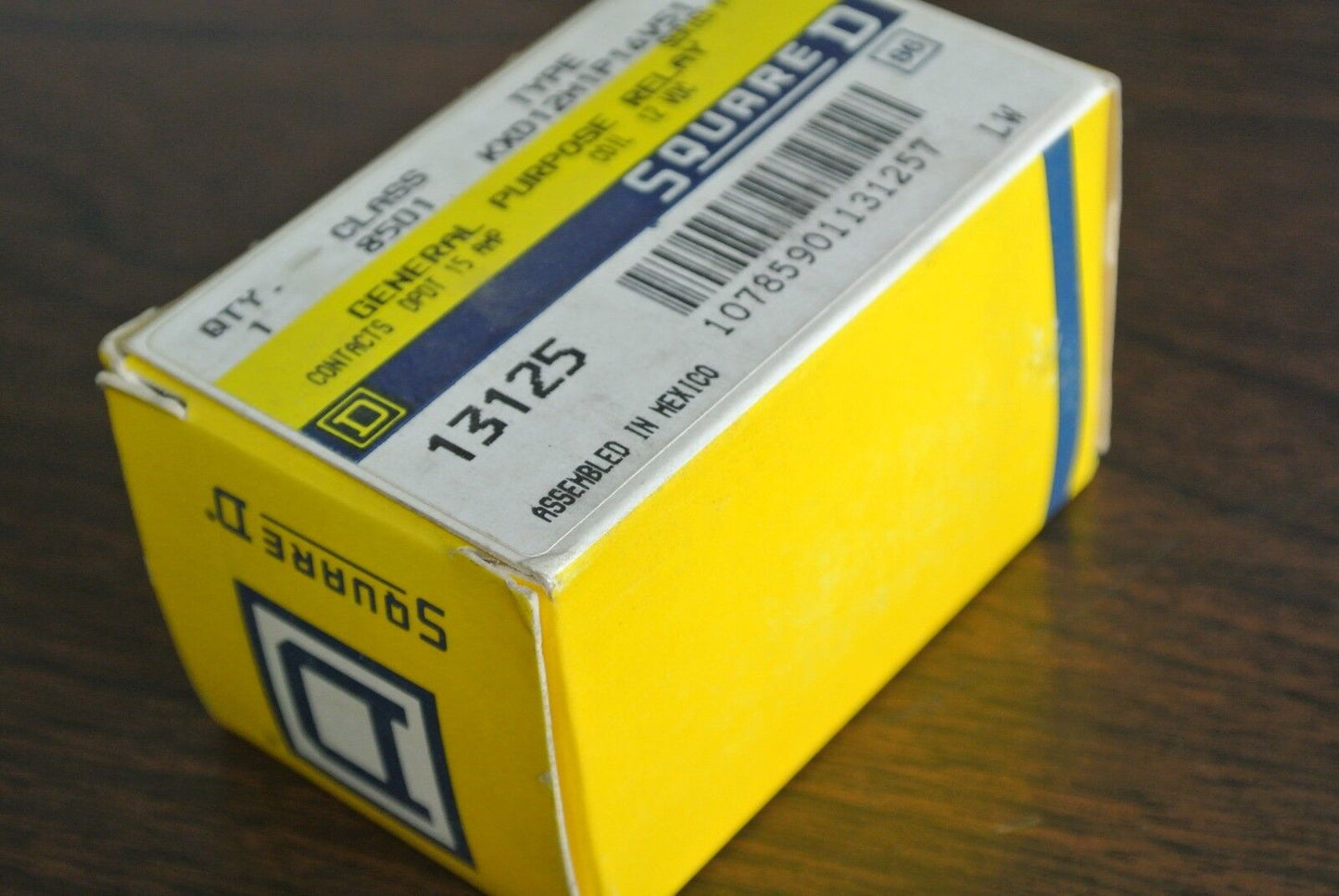 SQUARE D - KXD12M1P14V51 GENERAL PURPOSE RELAY DPDT 15A 12VDC COIL - NEW SURPLUS