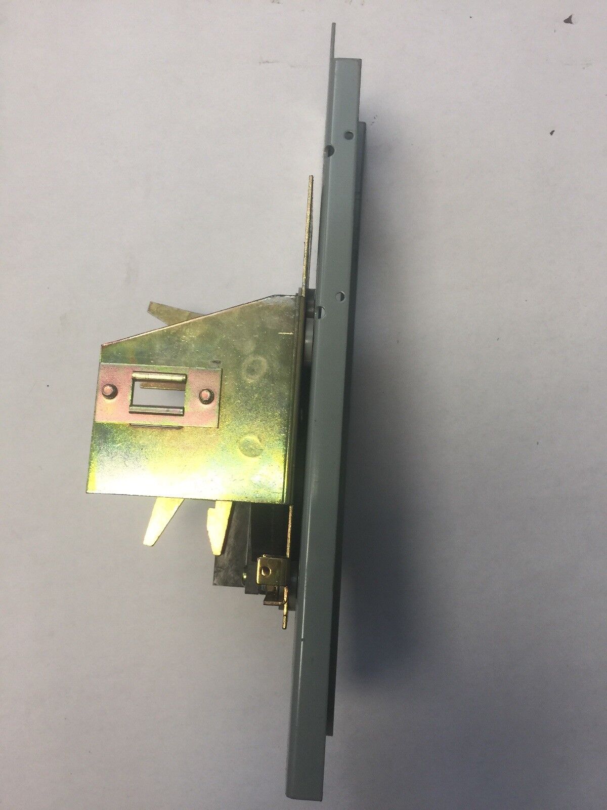 GE AAG1 HANDLE ON OFF RESET
