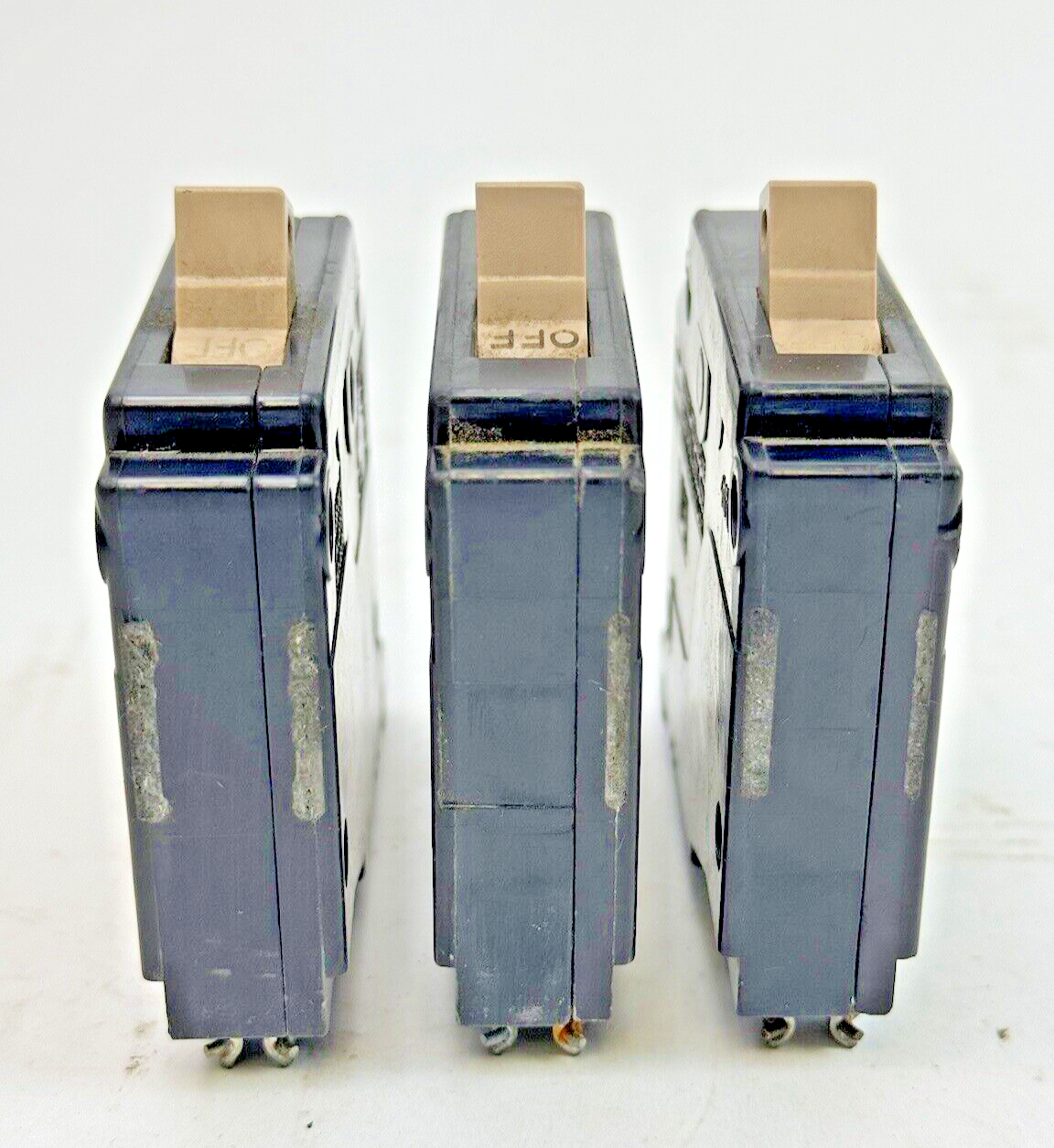 CUTLER-HAMMER **LOT OF 3** 2-UNITS - CH125 AND 1-UNIT - CH140 - CIRCUIT BREAKERS