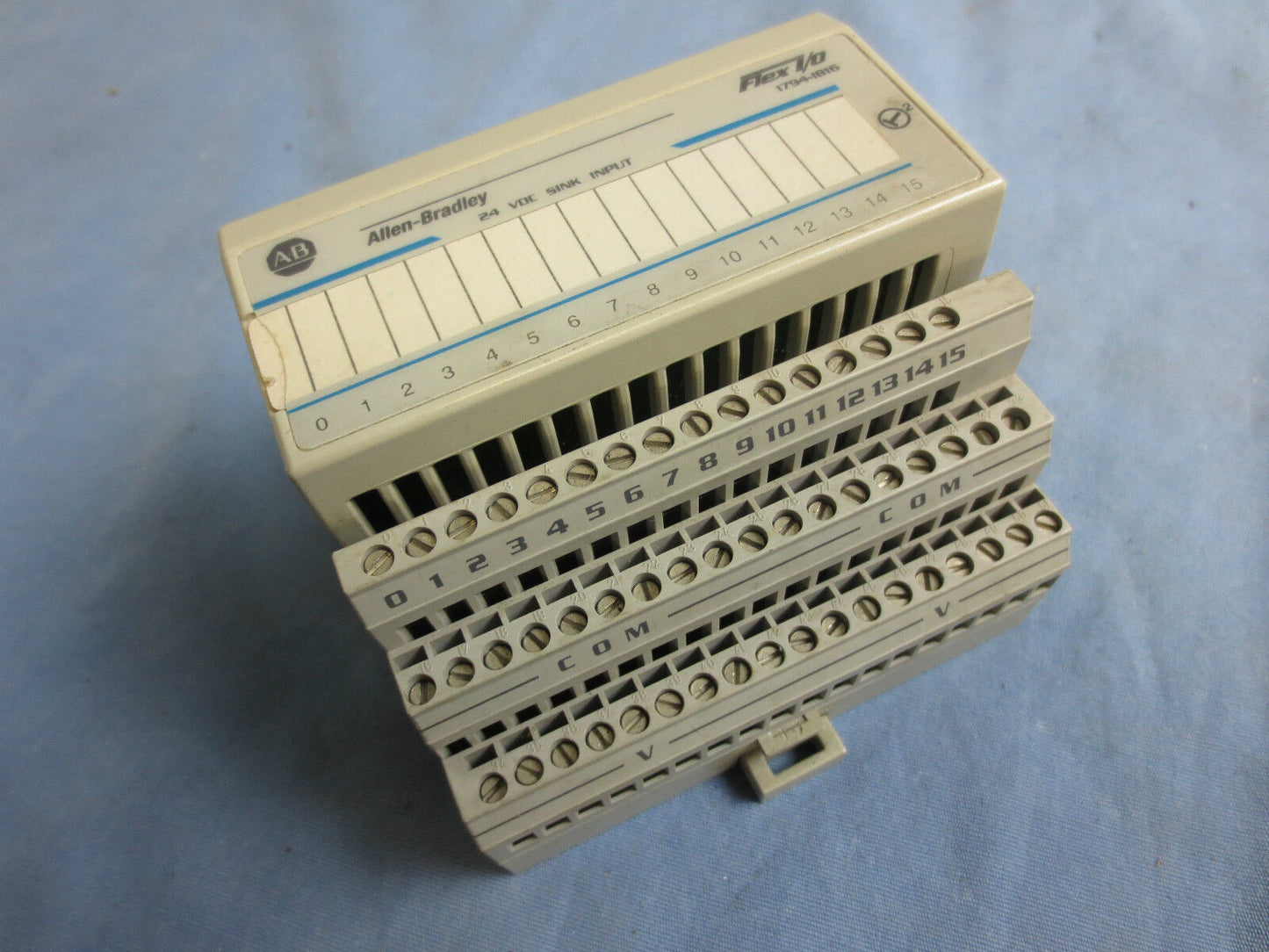 ALLEN-BRADLEY 1794-TB3/A FLEXBUS TERMINAL BLOCK & 1794-IB16/A I/O INPUT MODULE