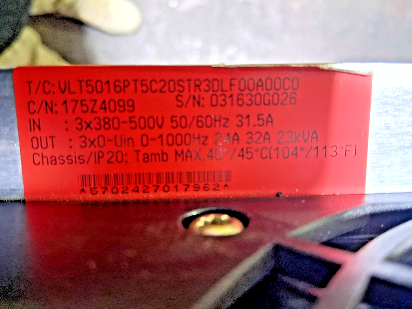 DANFOSS VLT 5000 VARIABLE SPEED AC DRIVE 23KVA 32A 1000HZ 500V