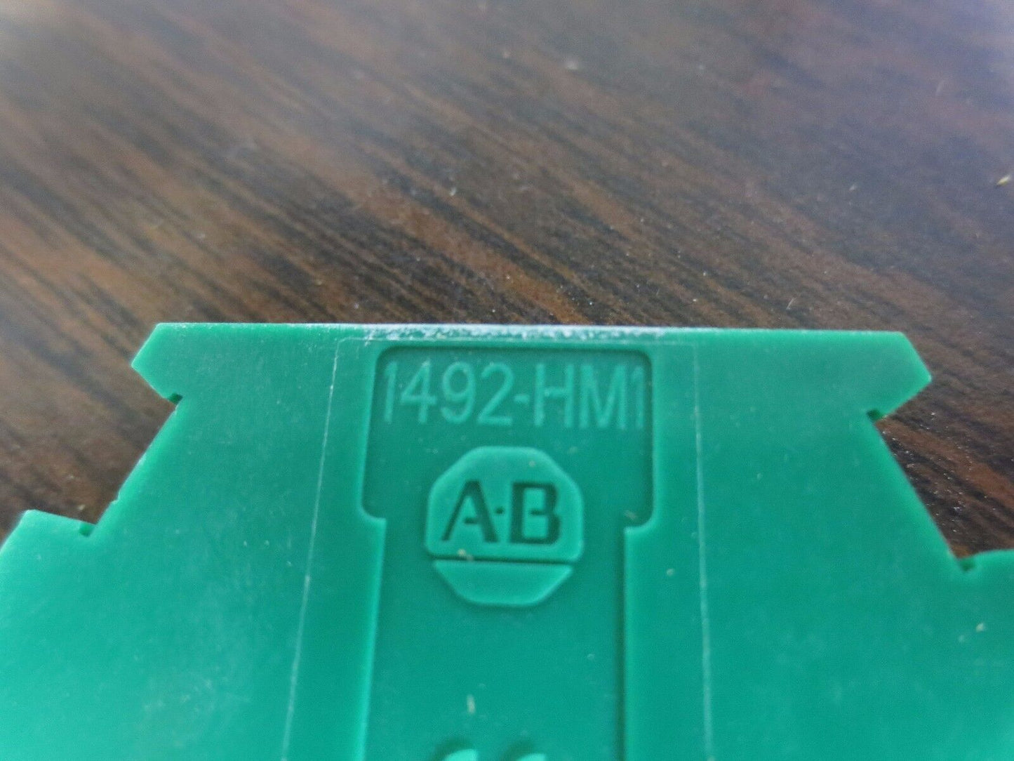 A-B 1492-HM1 / 1492-HM1G TERMINAL BLOCKS GREEN - NEW SURPLUS - LOT of 10