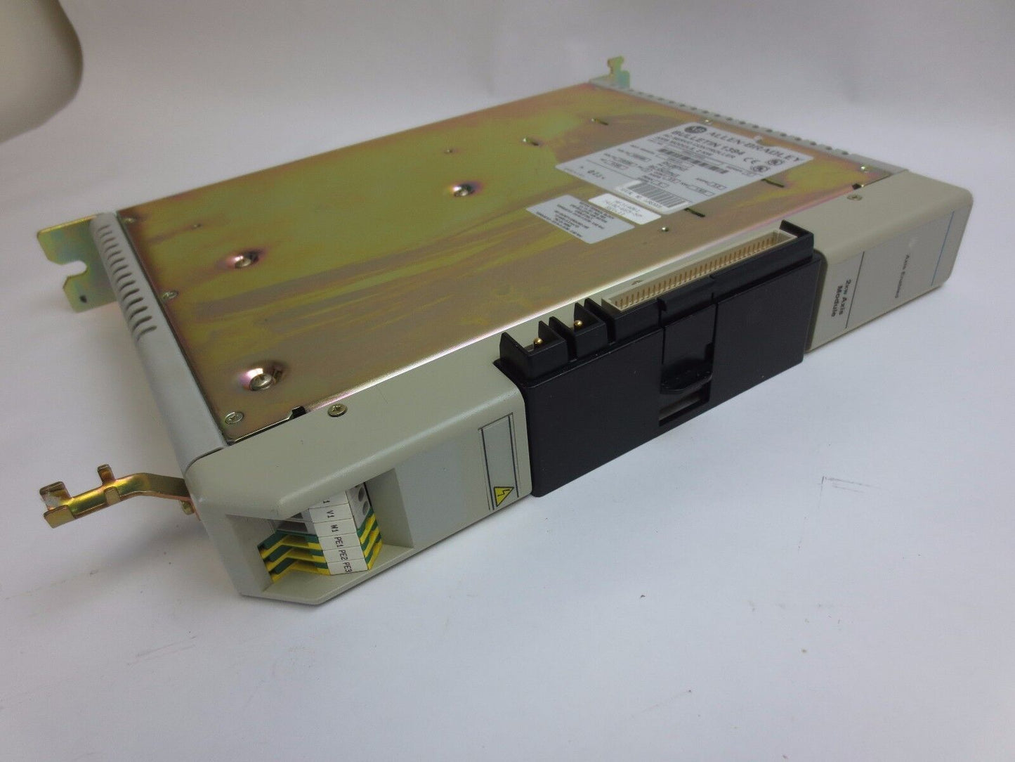 ALLEN-BRADLEY 1394C-AM03 Ser. C - AC SERVO CONTROLLER AXIS MODULE, 2 KW