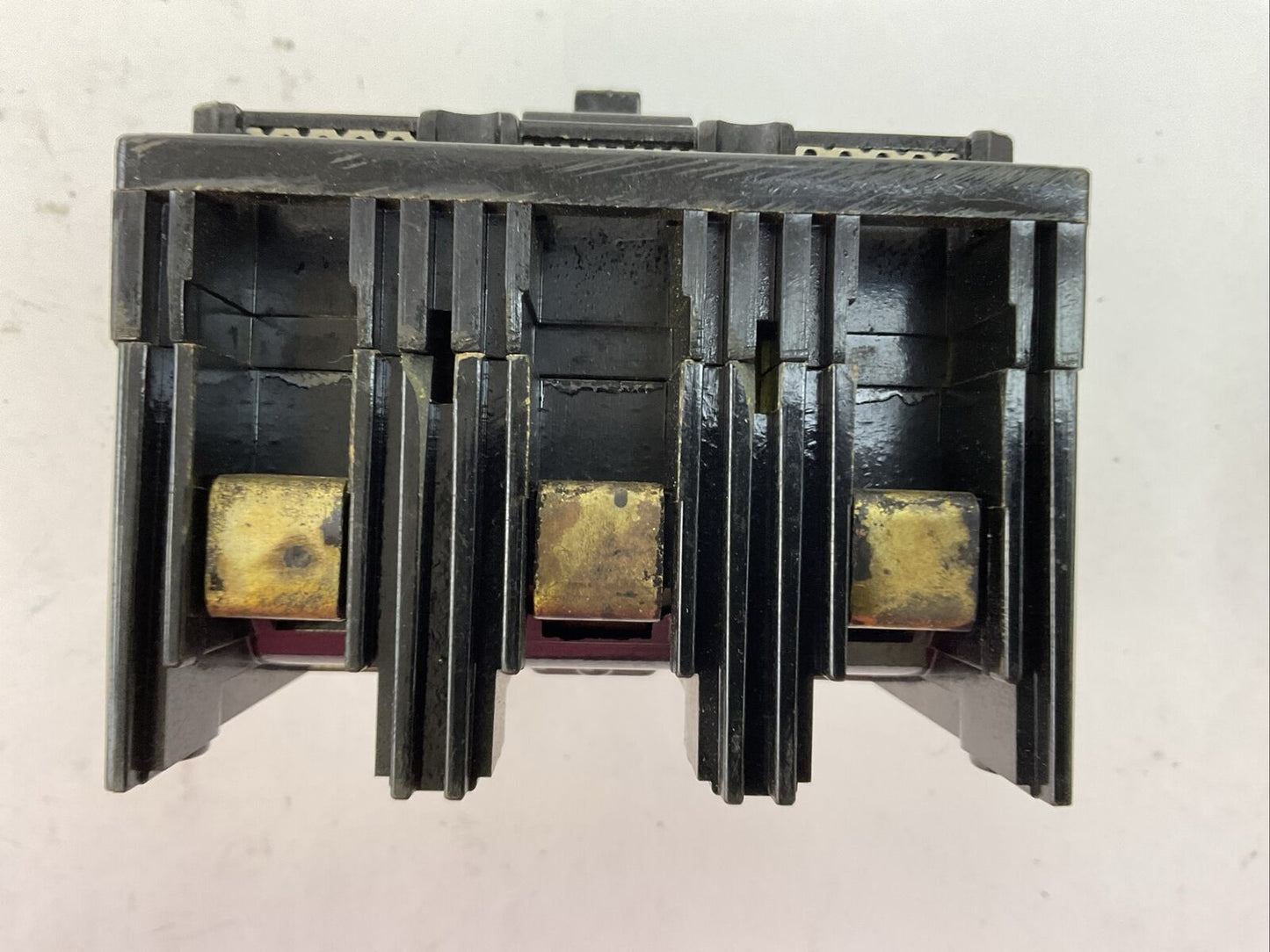 GE TE132015WL CIRCUIT BREAKER 240VAC 15AMP 3POLE