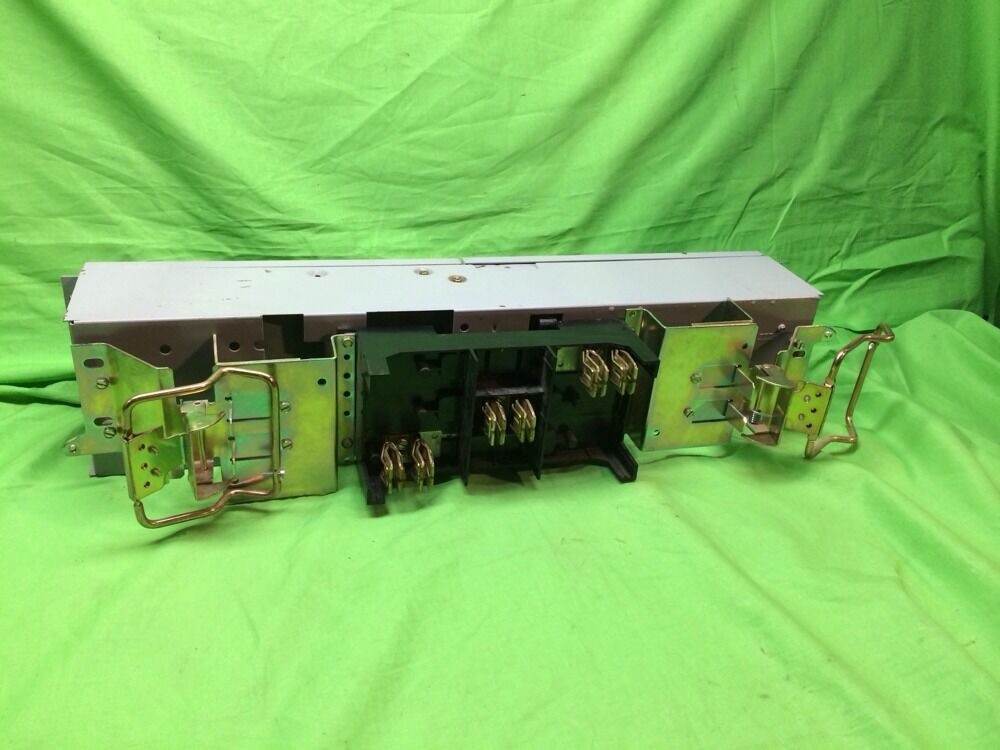 GE ADS36030HS 30A 600V 3PH FUSIBLE SWITCH UNIT
