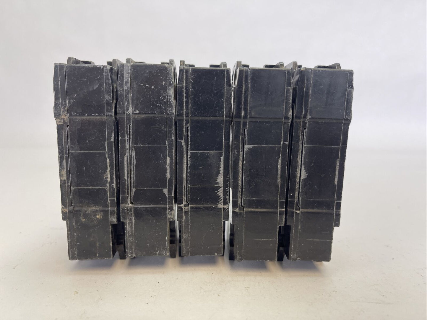 GE THQC1160 CIRCUIT BREAKER 1POLE 60AMP 120/240VAC (LOT OF 5)
