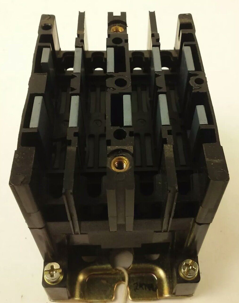 ALLEN BRADLEY, 700DC-R110Z24 SER.B, 600V, 30A, 24V DC COIL, MISSING PARTS