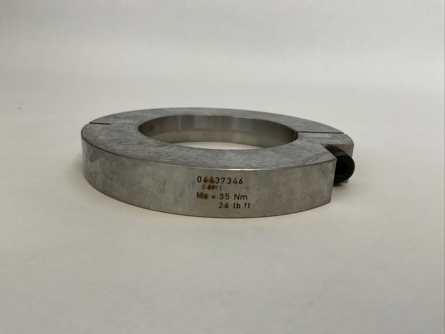 SEW EURODRIVE 06437346 SPLIT RING 26 LB.FT 35Nm