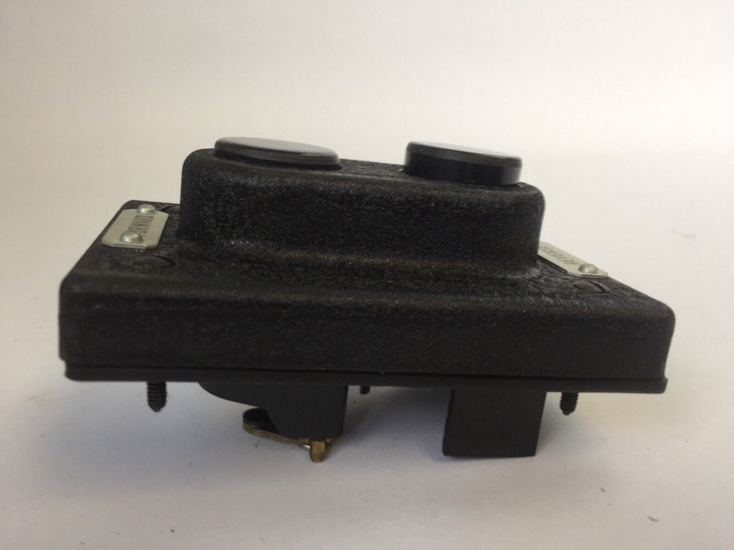 REES 313 FORWARD REVERSE PUSHBUTTON SWITCH