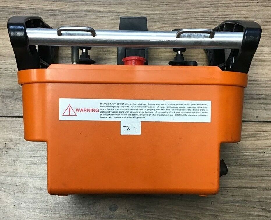 CERVIS WS-5325 TM60/7.18FCC PUSH BUTTON TRANSMITTER AND RECEIVER