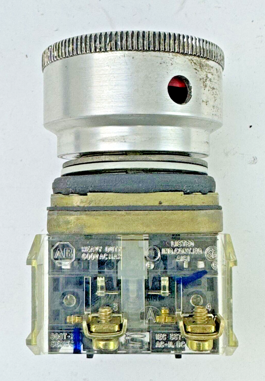 ALLEN-BRADLEY - 800T-D SER. T - RED PUSH BUTTON W/ 800T-X1 SER. D & GUARD