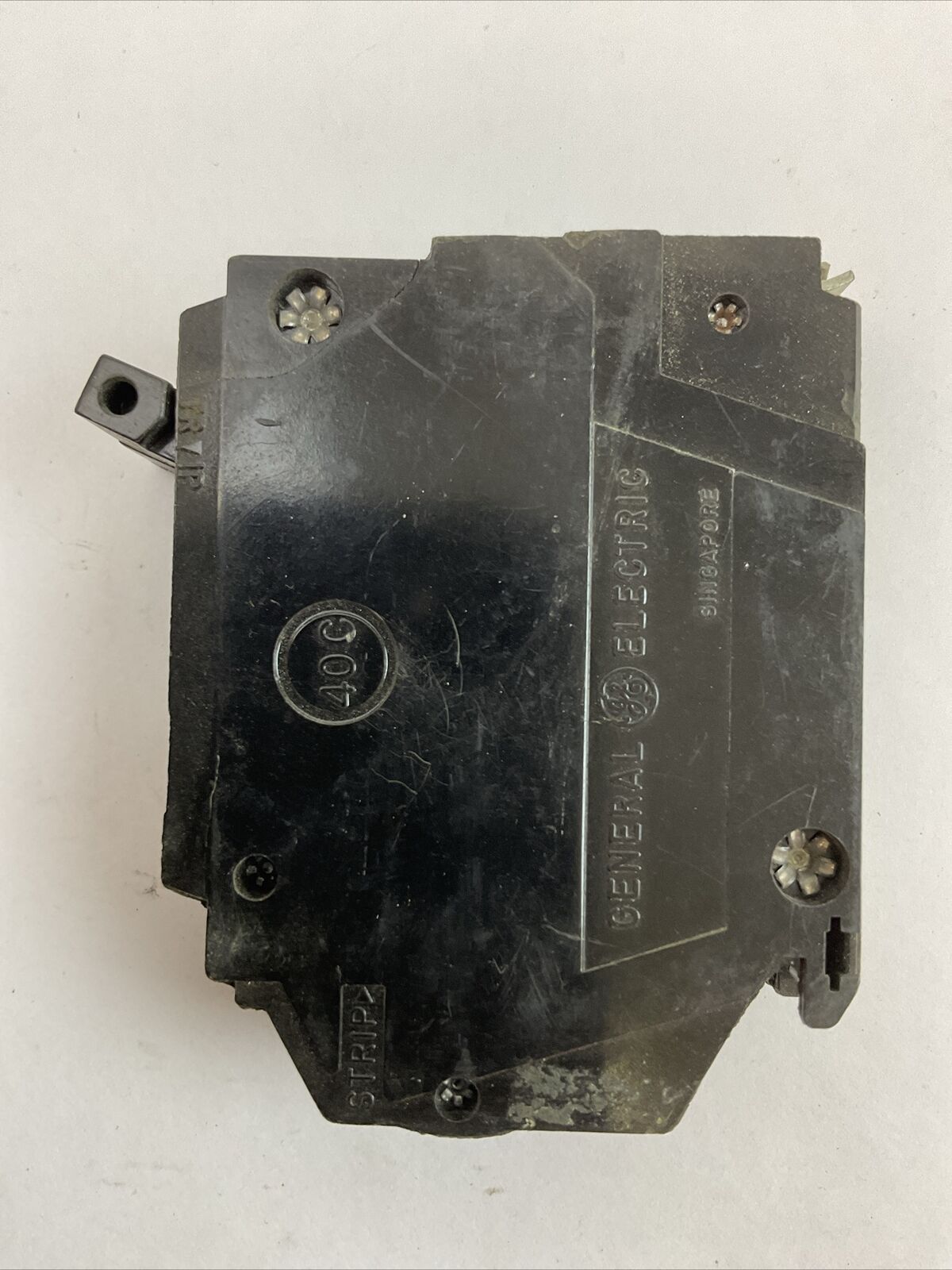 GE THQP220 CIRCUIT BREAKER 2POLE 20AMP 120/240VAC