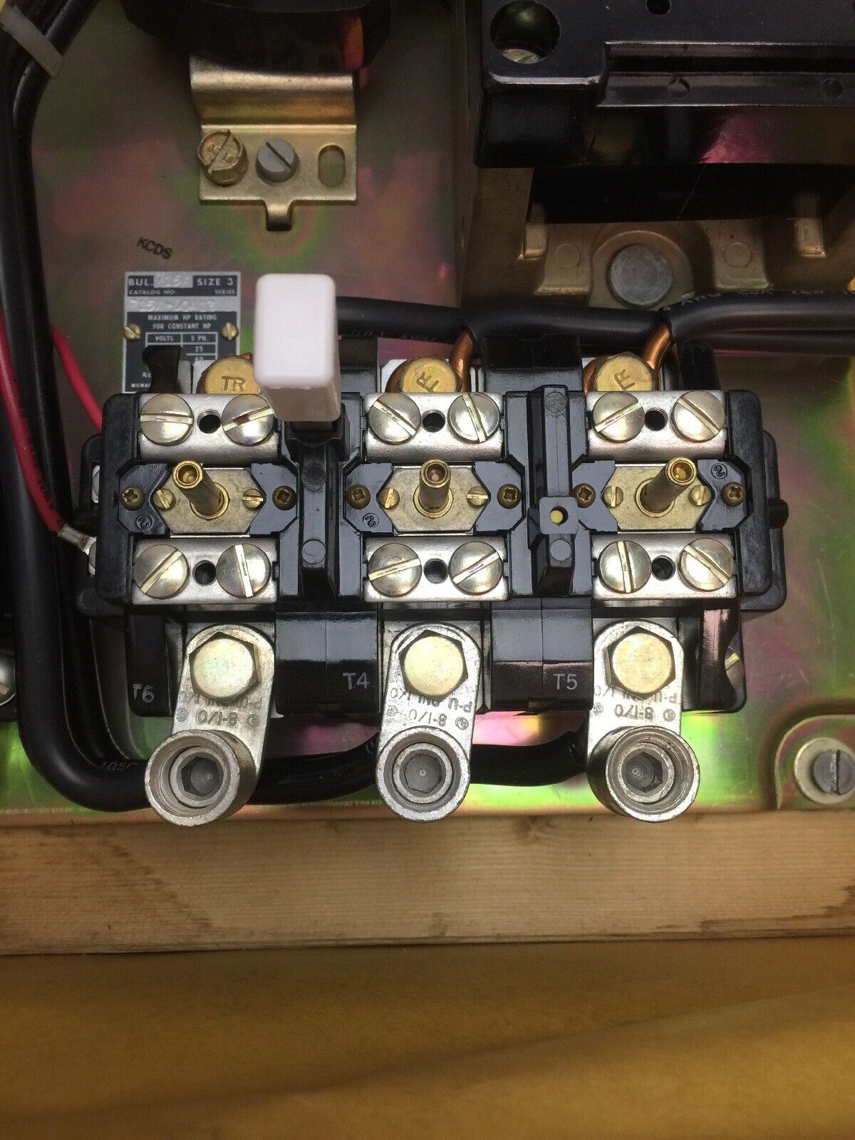 ALLEN BRADLEY 715XDOA13 TWO-SPEED STARTER CONSEQUENT POLE 3 PHASE SIZE 3 NEMA 0