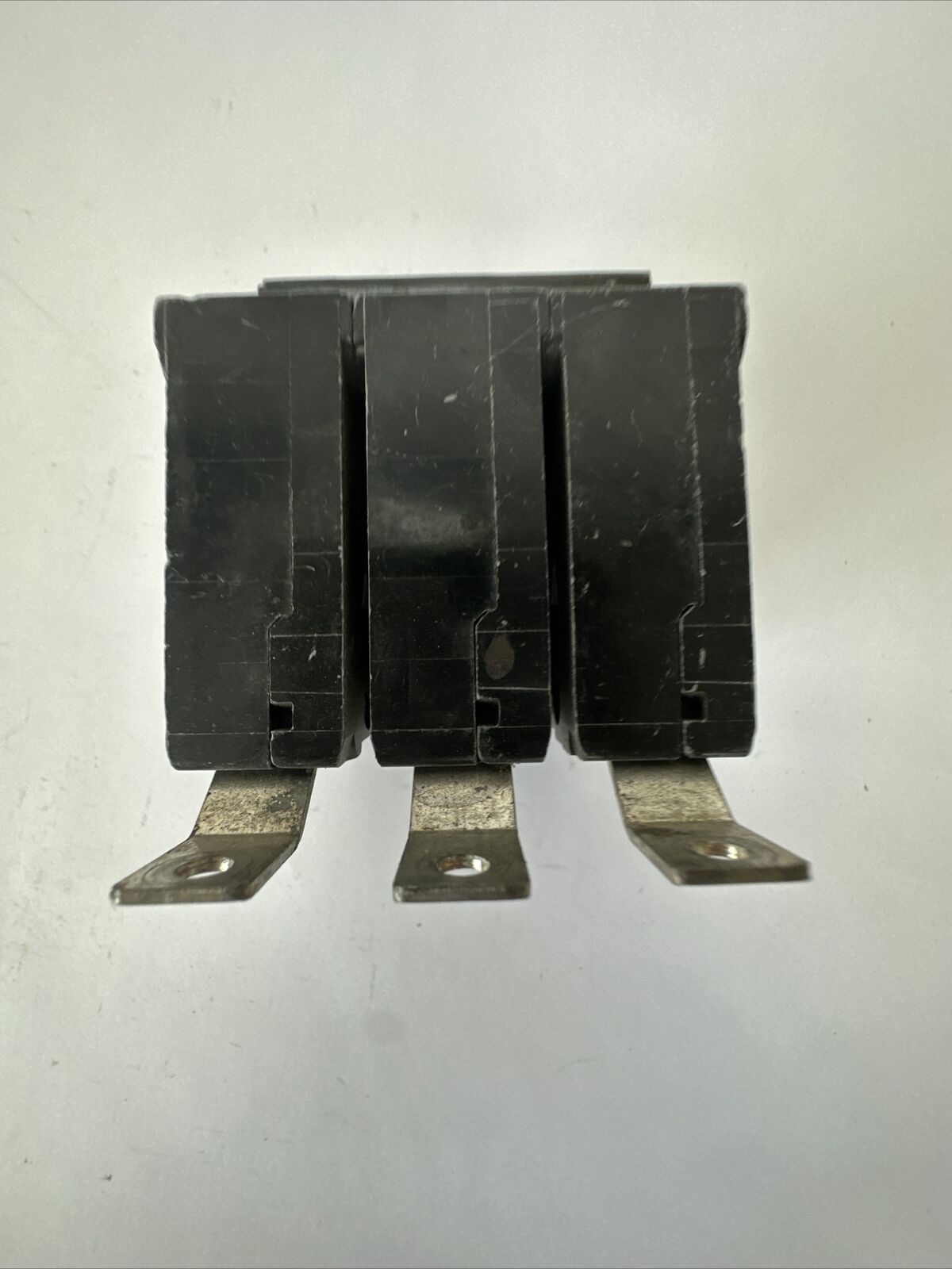 SIEMENS B320 CIRCUIT BREAKER 240VAC 20AMP 3POLE TYPE BL