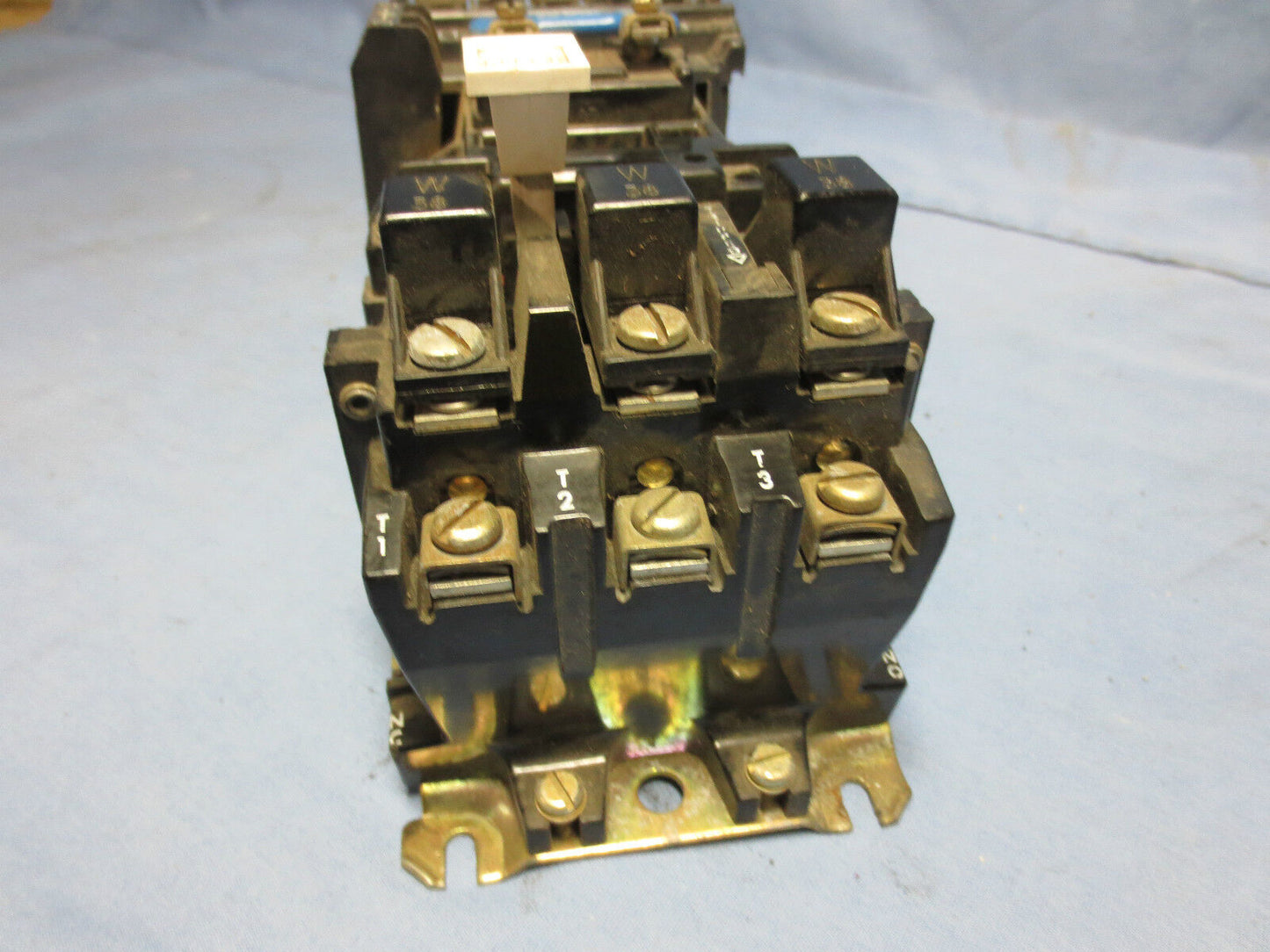 ALLEN-BRADLEY 509-A0D STARTER w/ 595-A,W38 STARTERS & 509-K04 SUPPRESSOR 509-AOD