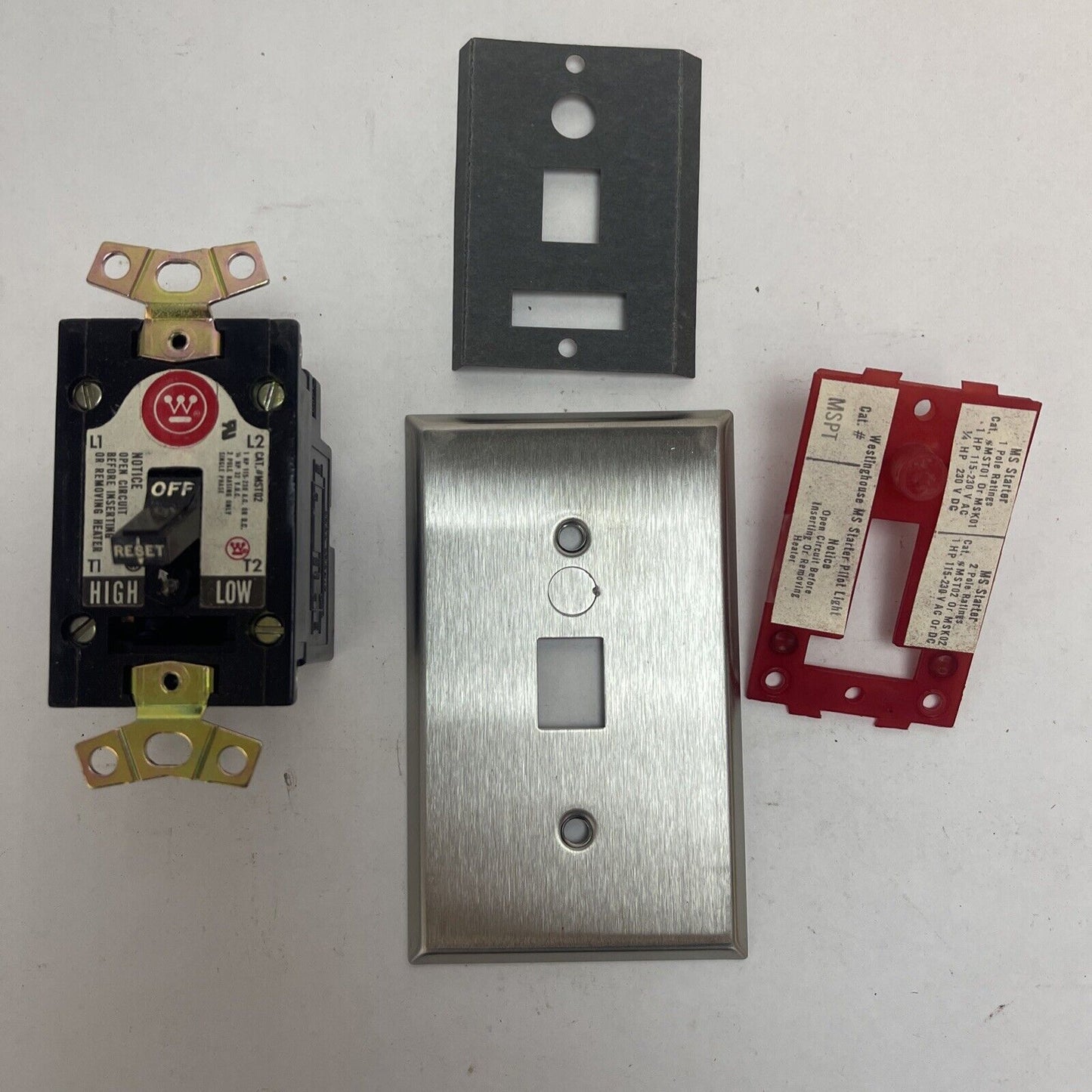 WESTINGHOUSE MST02DN1P MANUAL STARTER SWITCH 2 POLE 1HP 115-230V