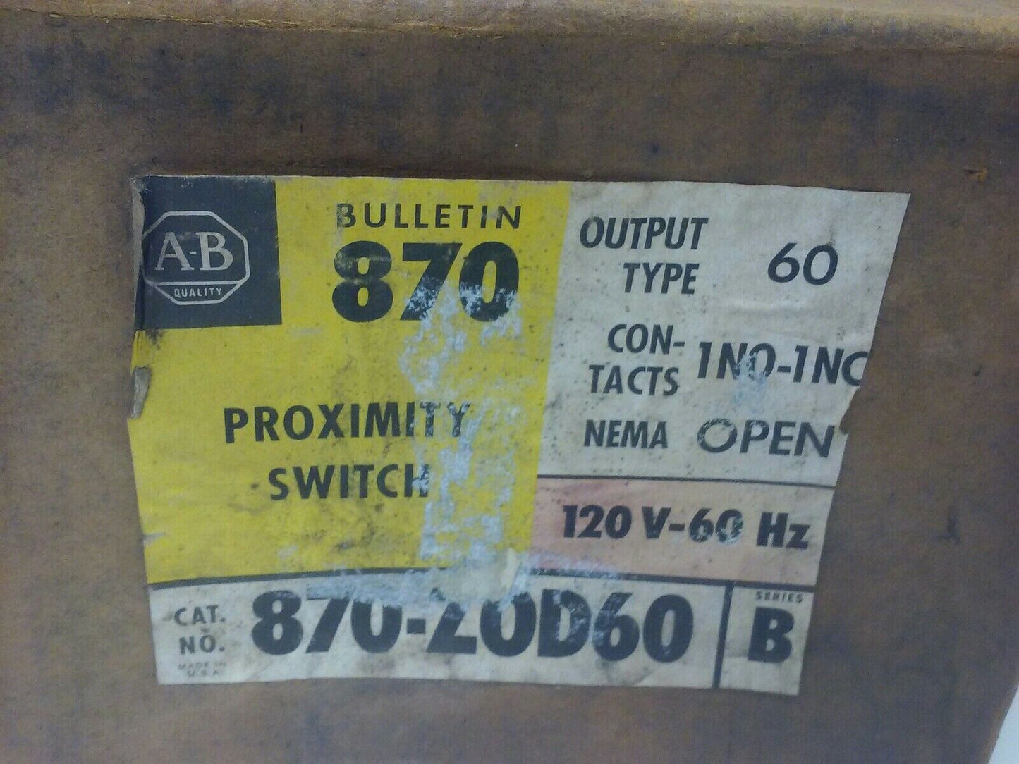 ALLEN BRADLEY 870-ZOD60 SERIES B PROXIMITY LIMIT SWITCH 120V 2 WATTS 10A 32VDC