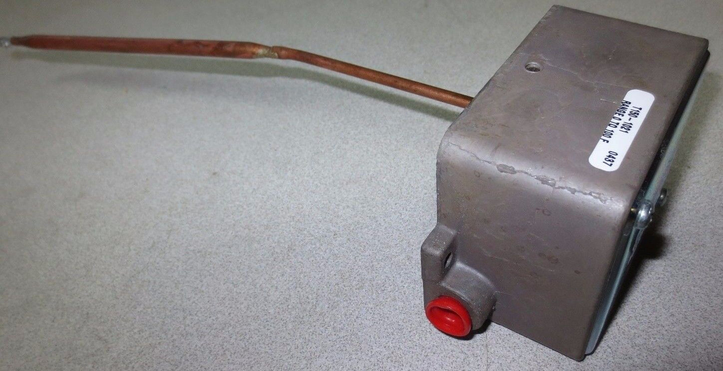 SIEBE / ROBERTSHAW T150-1021 TEMPERATURE TRANSMITTER - 0-100¡F - NEW SURPLUS