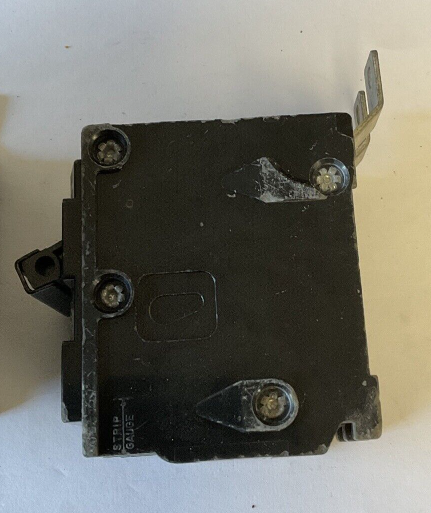 SIEMENS B215 CIRCUIT BREAKER 15AMP 2POLE 120/240VAC TYPE BL***LOTOF3***