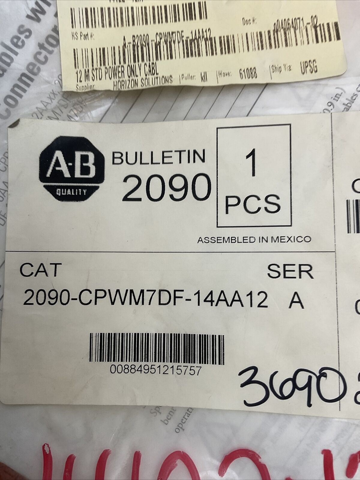ALLEN BRADLEY 2090-CPWM7DF-14AA12 SER A POWER CABLE WITH SPEED TEC DIN CONNECTOR