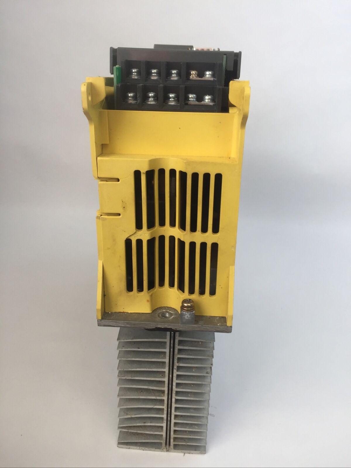 FANUC A06B-6079-H106-R SERVO AMPLIFIER MODULE INPUT 283-325VDC OUTPUT 230VAC
