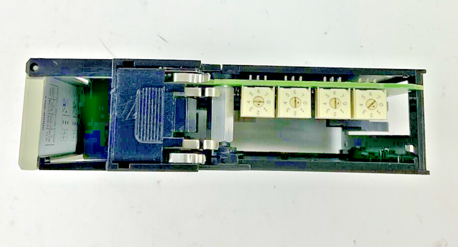 ALLEN BRADLEY 1756-DHRIO SER.E COMMUNICATION INTERFACE FWREV.7.2 24VDC