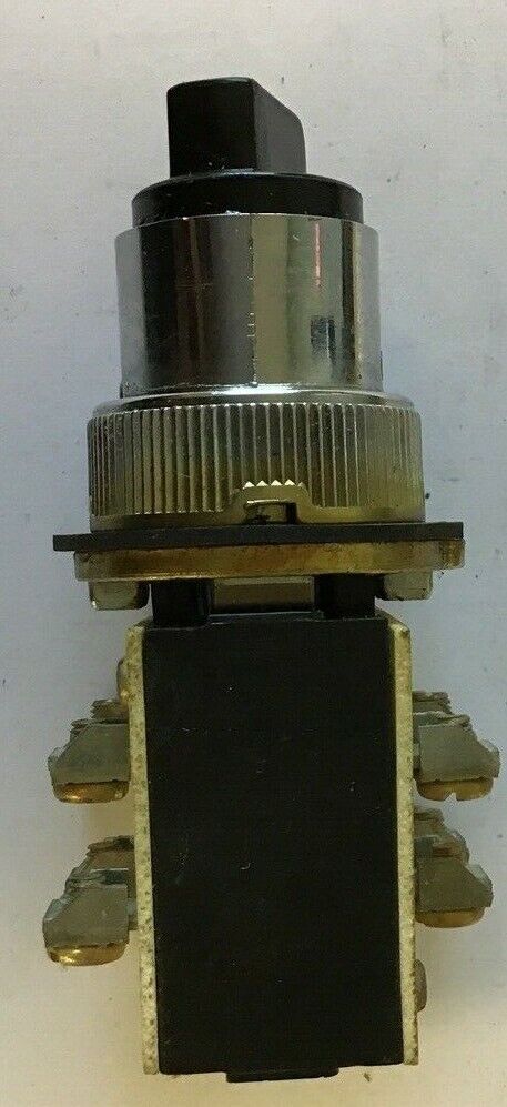 WESTINGHOUSE OT1N1C SELECT-O-PUSH OT1 FULL STROKE SELECTOR SWITCH