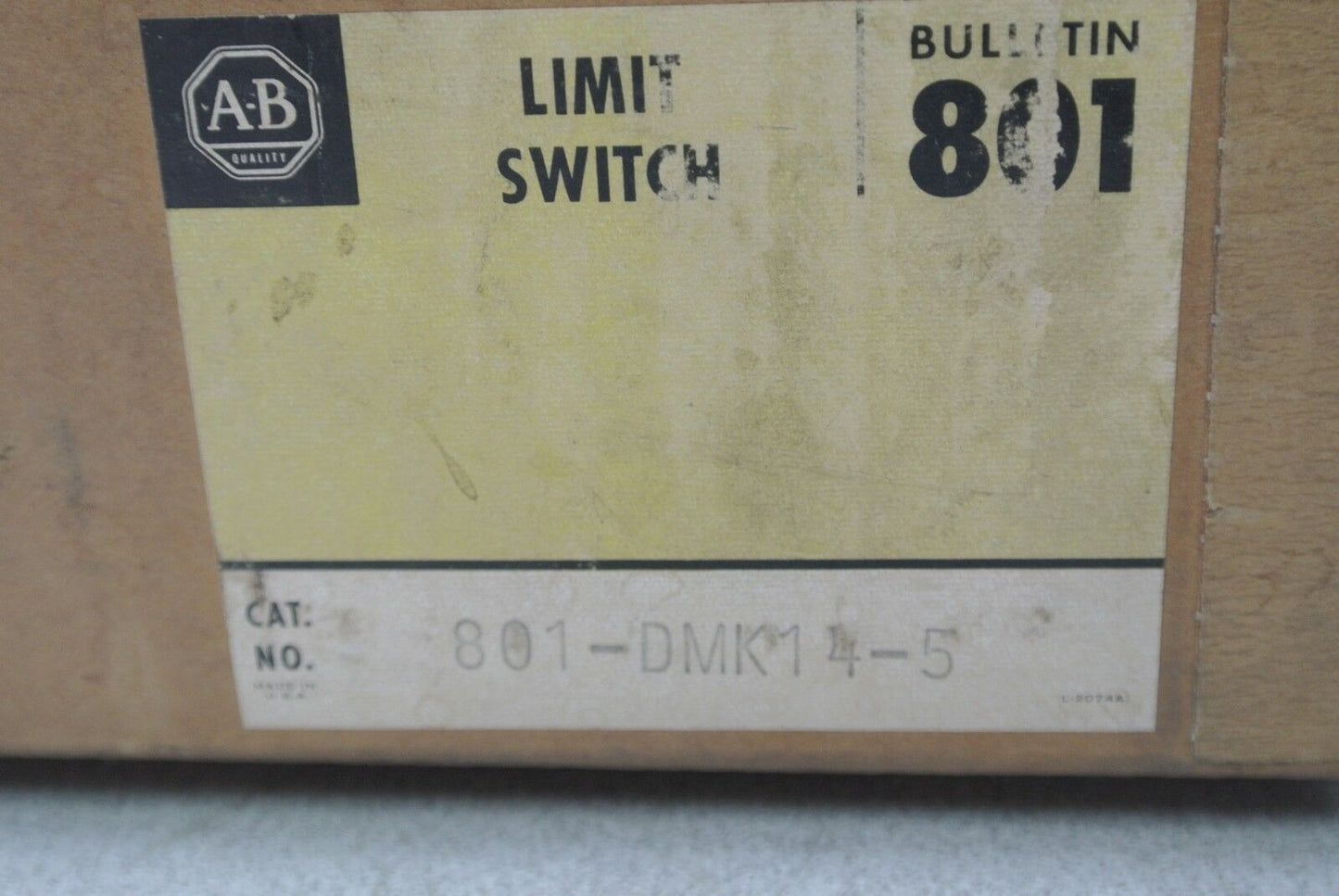 ALLEN-BRADLEY 801-DMK145, Ser. A - LIMIT SWITCH - NEW SURPLUS - 801-DMK14-5