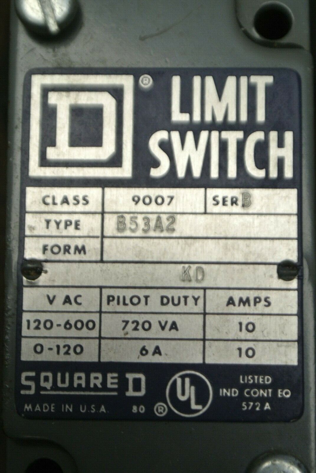 SQUARE D B53A2 HEAVY DUTY LIMIT SWITCH / 0-600V / 10A / NEW SURPLUS