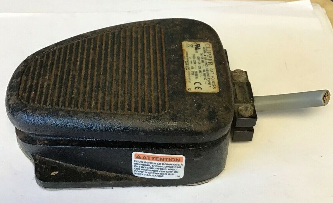 CLIPPER 635-S FOOT SWITCH 15A 250VAC W/ LINEMASTER GUARD 522-B14
