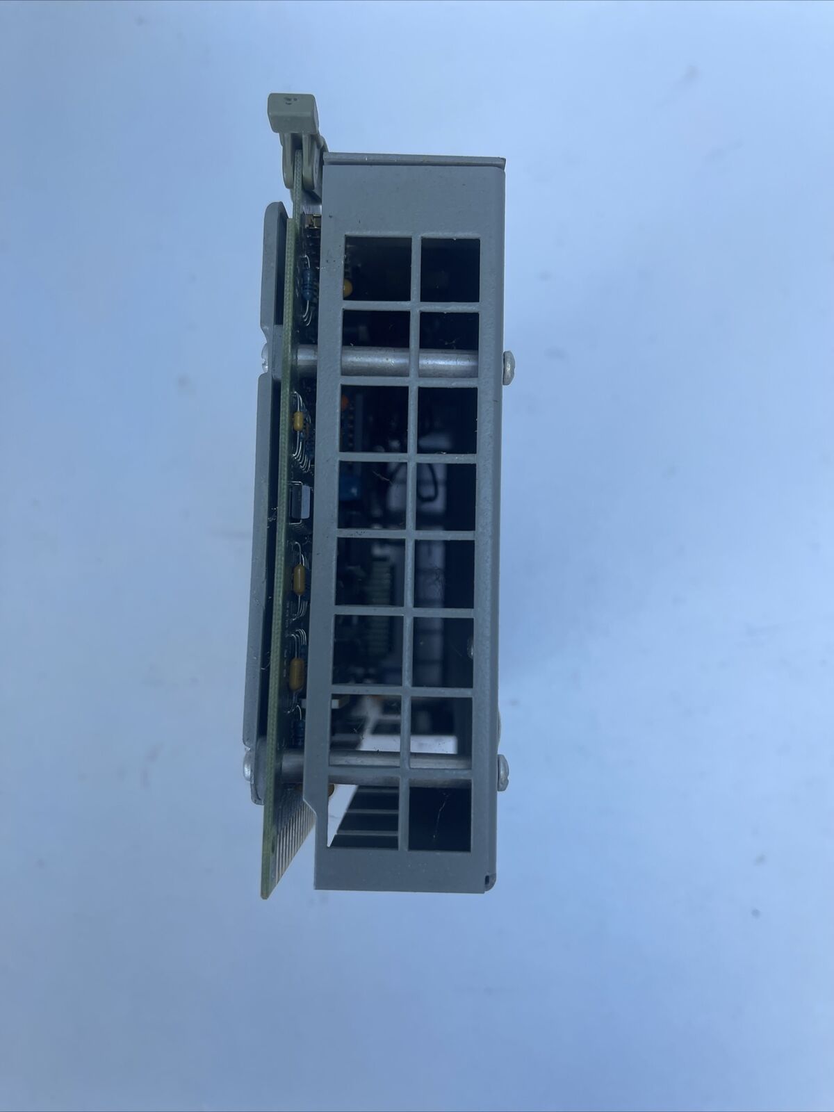 ALLEN BRADLEY 1772-LX MINI-PLC-2/16 PROCESSOR SER D FIRMWARE REV C 1.25A @ 5VDC