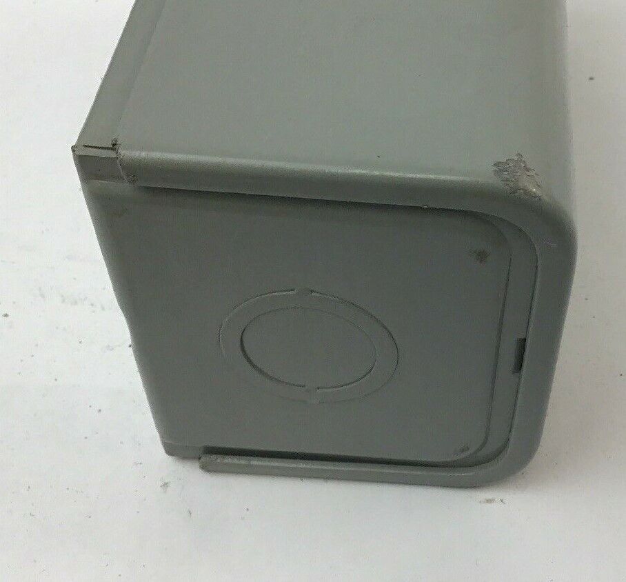 GE CR2940BA402A GENERAL PURPOSE ENCLOSURE 600V MAX HEAVY DUTY