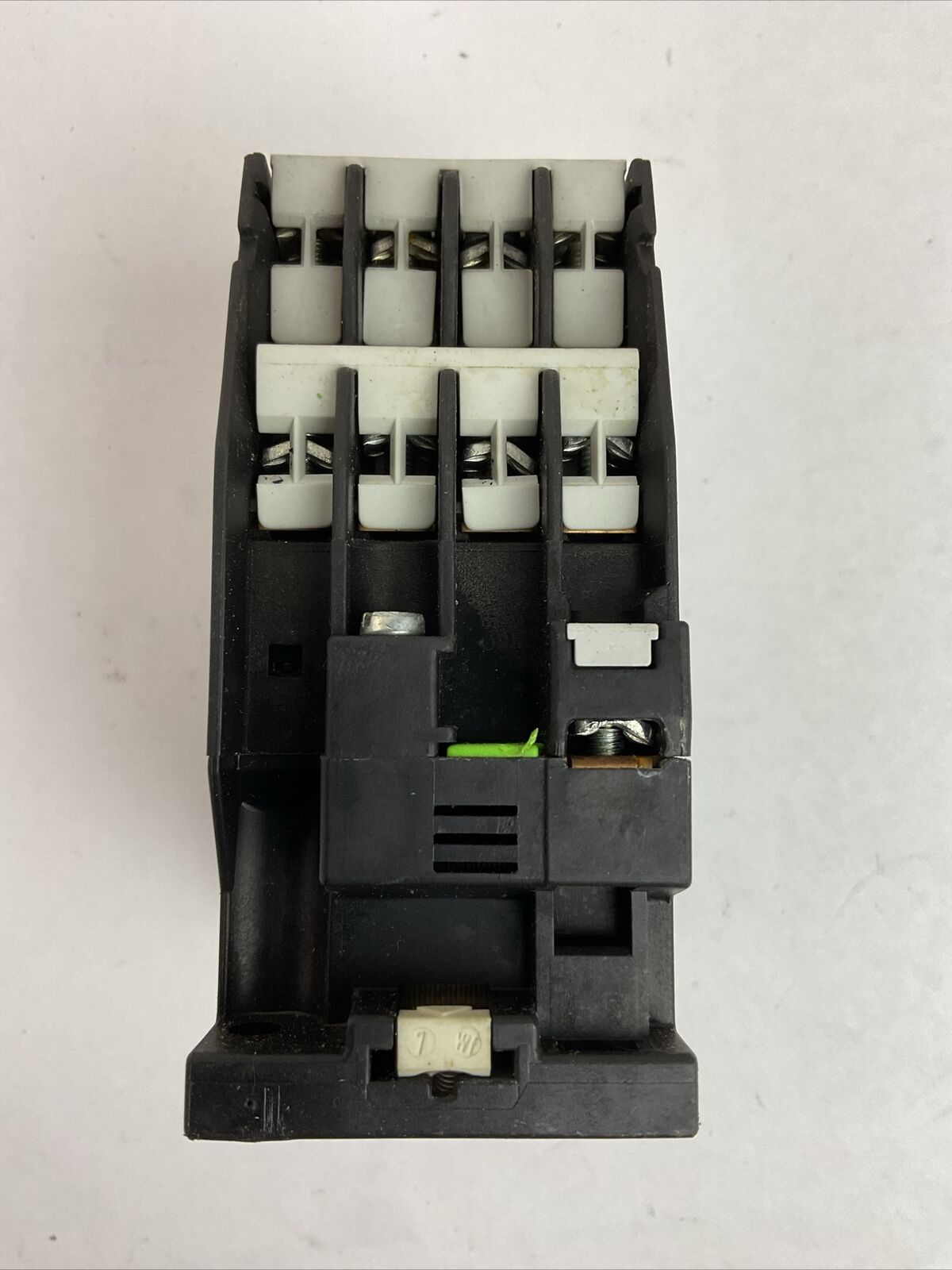 SIEMENS 3TH4262-0A CONTACTOR 16A 6S+2O/6NO+2NC COIL 24V