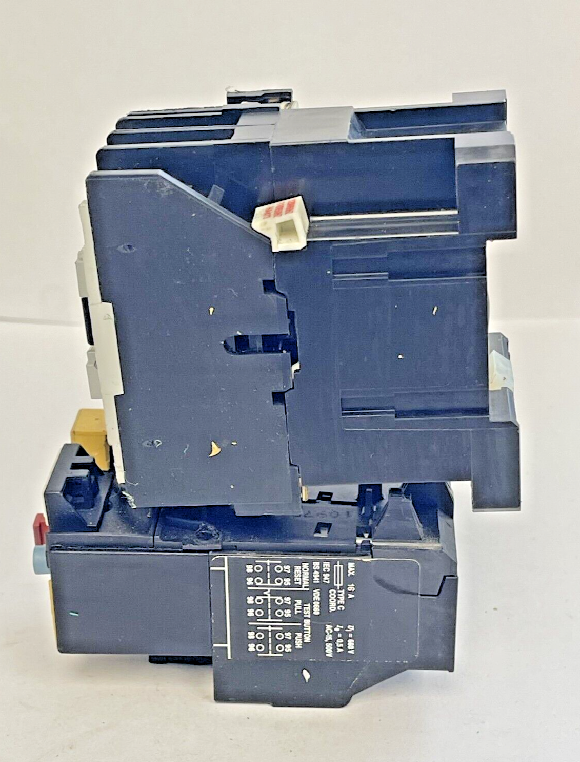 ALLEN BRADLEY - 100-A09ND3 SER. B CONTACTOR & 193-BSB 42 SER. B RELAY