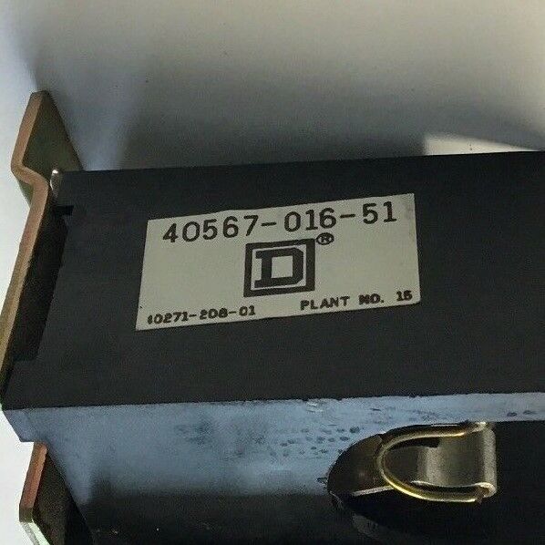 SQUARE D 40567-016-51 FUSE BLOCK