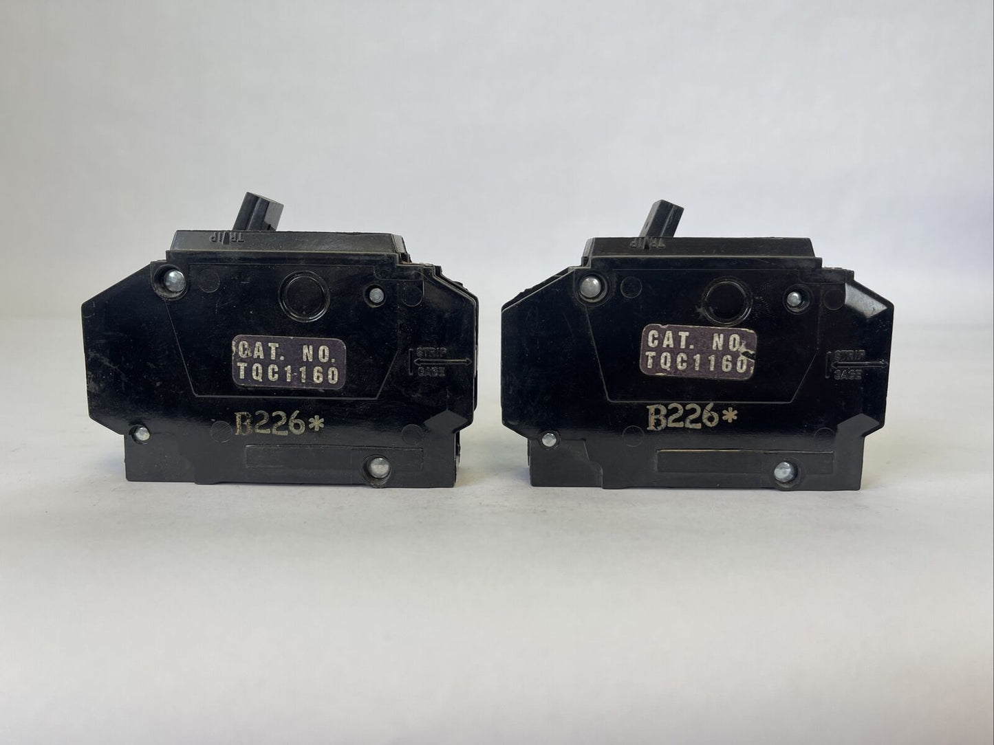GE TQC1160 CIRCUIT BREAKER 60AMP 1POLE 120/240VAC (LOT OF 2)