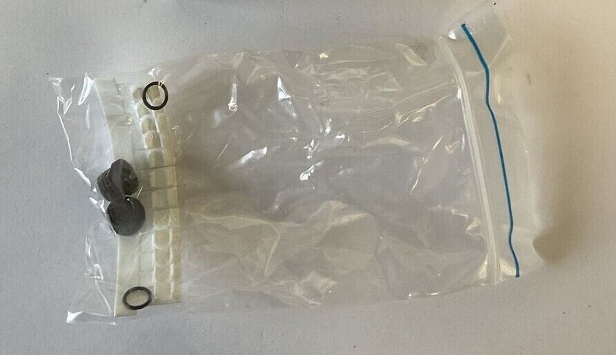 ALLEN BRADLEY 898P-P34PT-D8 DISTRIBUTION BOX SER.B 3A