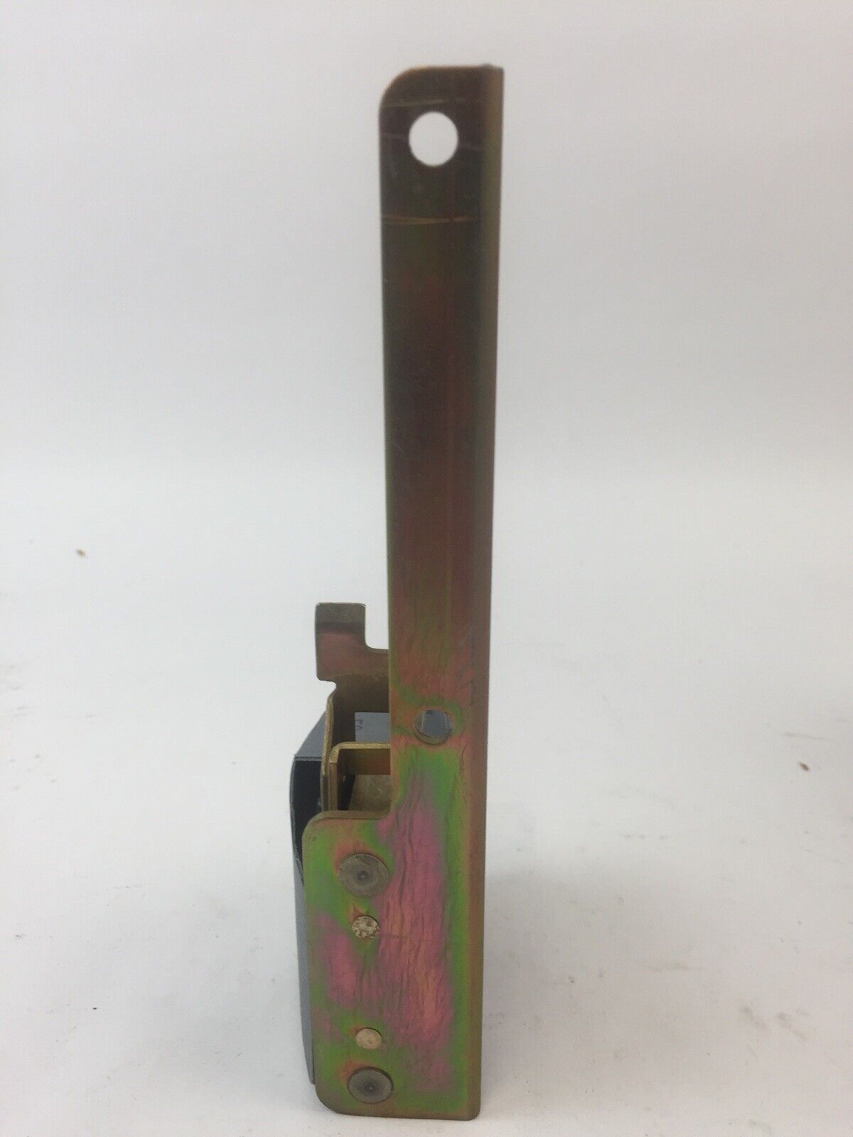 SQUARE D 9999 R-9 TWO POLE ELECTRICAL INTERLOCK FOR 100 & 200 AMP DISCONNECT