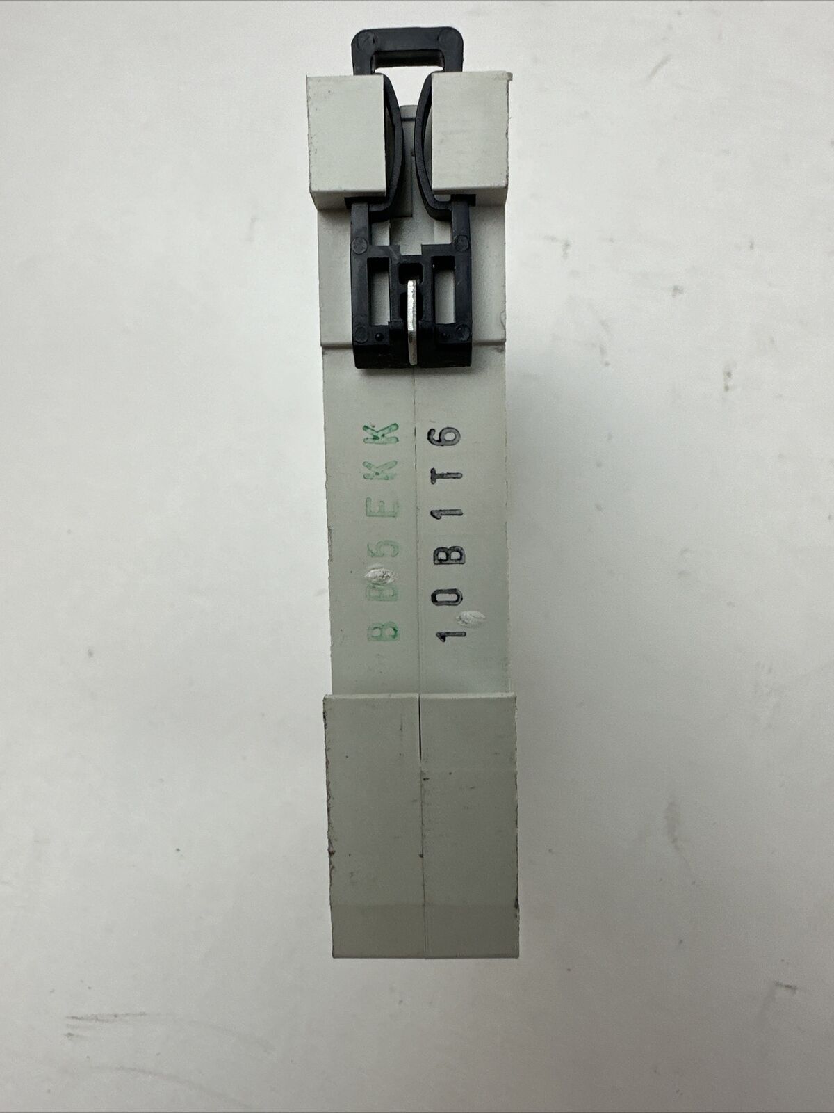EATON FAZ-B10/1-SP CIRCUIT BREAKER 10A 230/400VAC 240/415VAC 1POLE