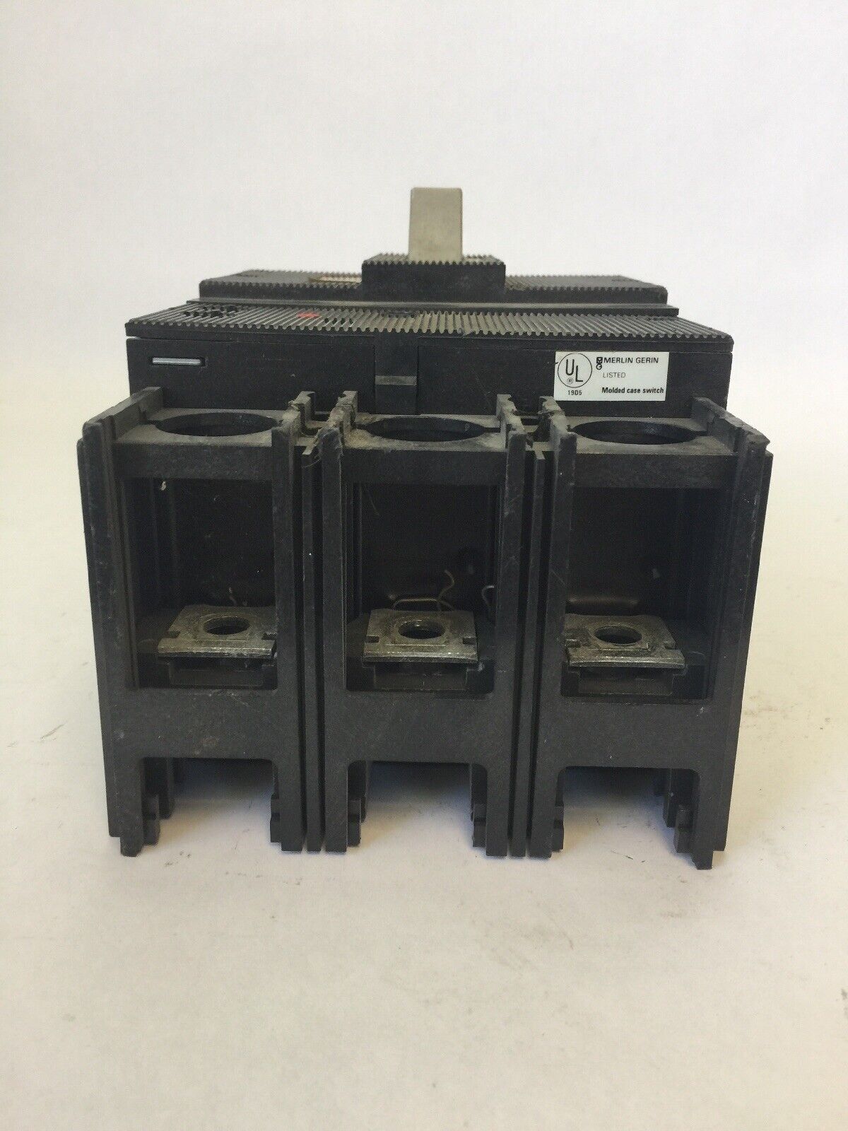 MERLIN GERIN 37018 CIRCUIT BREAKER COMPACT CF250NA 480V 50/60HZ 3 POLE 250A