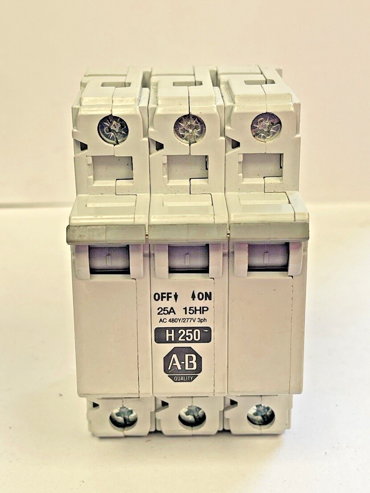 ALLEN BRADLEY -1492-CB3-MANUAL MOTOR CONTROLLER- 25 A, 15 HP, H250, 3 PH, 480VAC