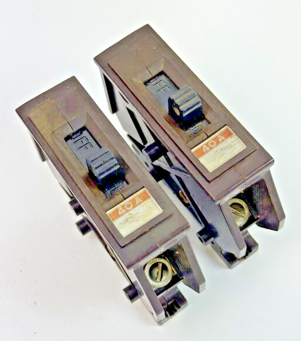 WADSWORTH **LOT OF 2** A-40 - CIRCUIT BREAKER - 1 POLE, 120/240 VAC, 40 A