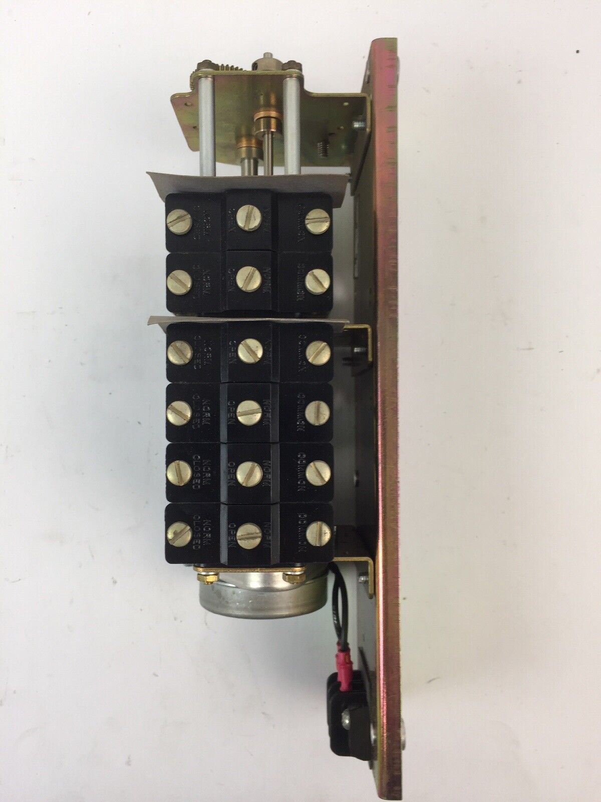 EAGLE SIGNAL CONTROL MP6A615 120V 60HZ 10A 5 MIN