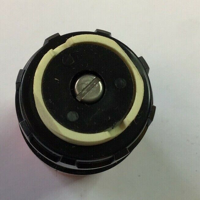 SQUARE D 9001 D3C2R PUSH BUTTON REMOTE CONTROL OPERATOR RED***LOTOF2***