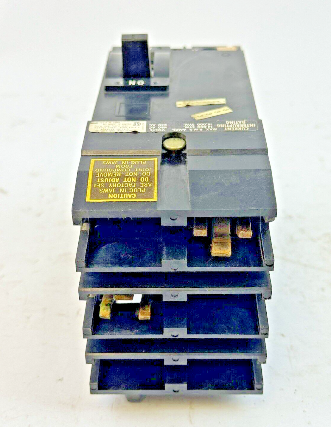 SQUARE D - FA24015AB - I-LINE MOLDED CIRCUIT BREAKER - 15 AMP/2 POLE/480 VAC